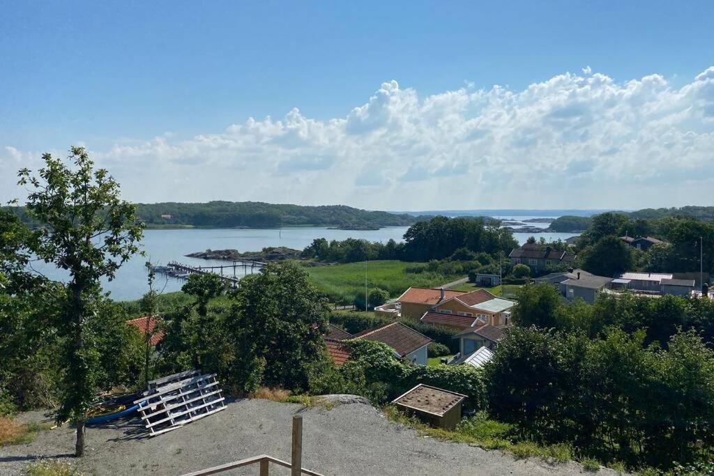 Mycket Trevlig Stuga Pa Braennoe Med Havsutsikt Branno Экстерьер фото